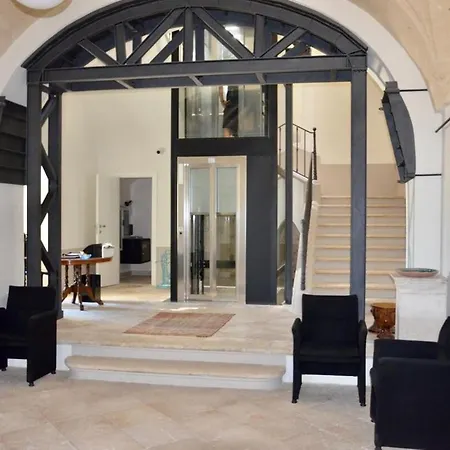 Palazzo Della Torre 004 - Historical Modern Appartement *